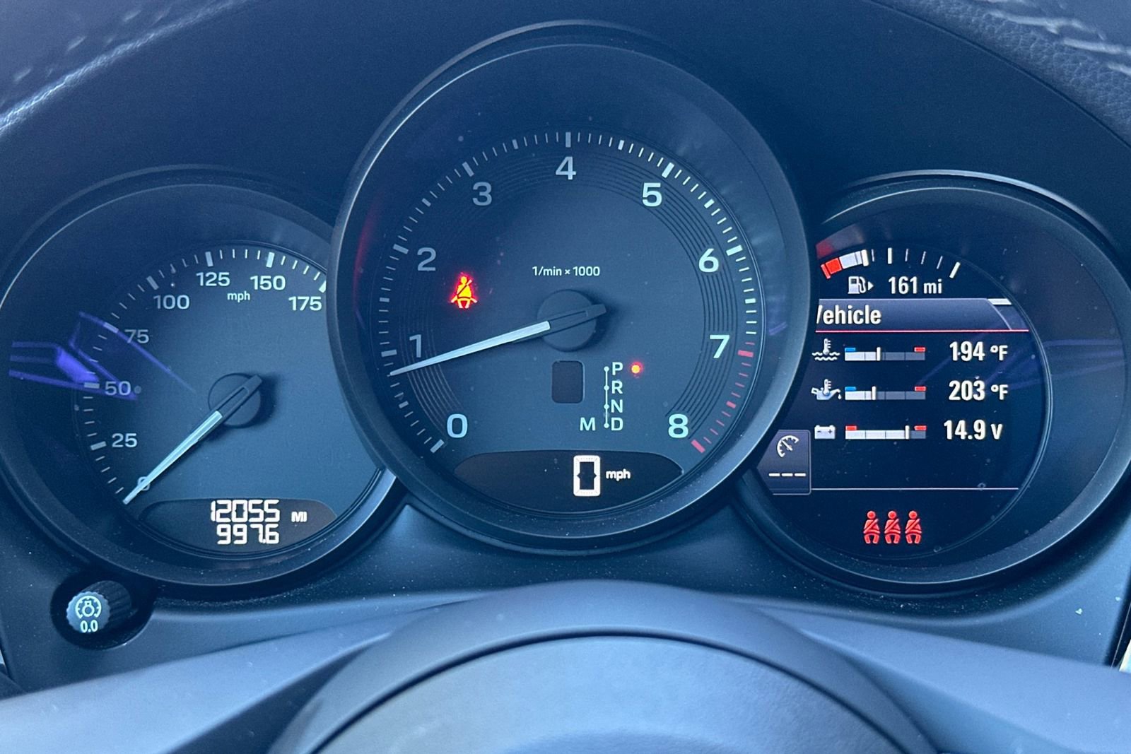 Used 2025 Porsche Macan image 32