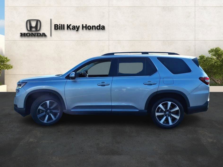 Certified 2023 Honda Pilot Elite image 6