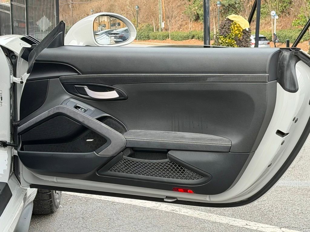 Used 2019 Porsche 911 GT3 RS image 32