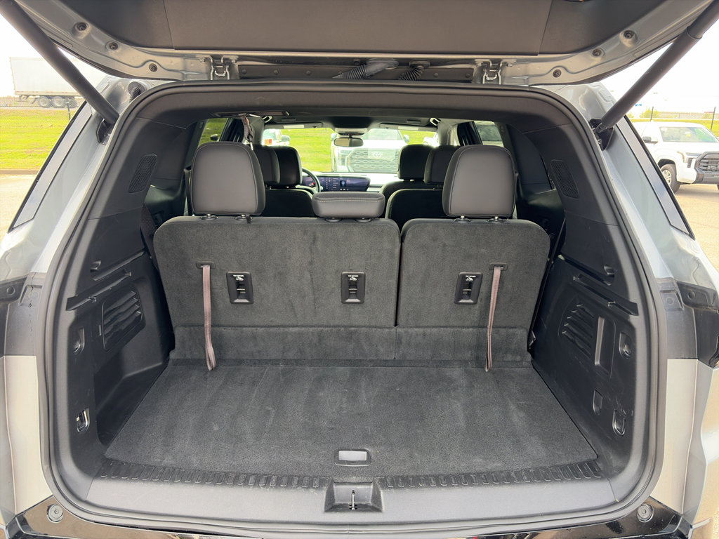 Used 2025 Buick Enclave Sport Touring FWD image 30