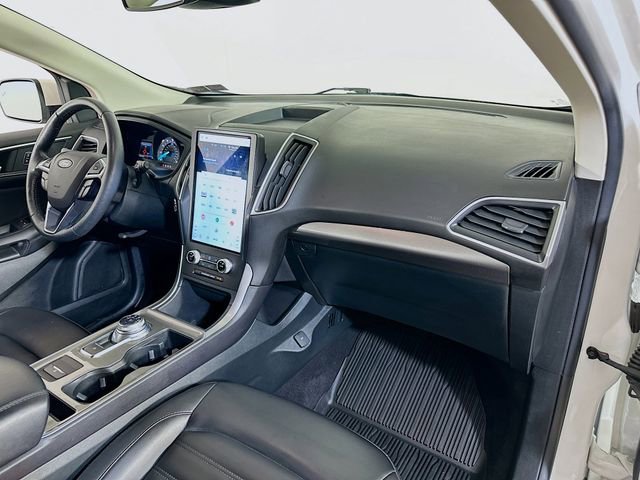 Certified 2024 Ford Edge SEL w/ Convenience Package image 16
