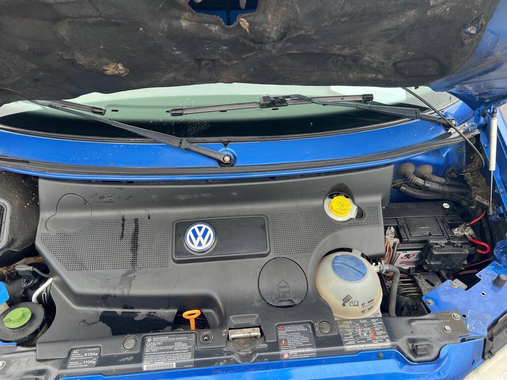 Used 2003 Volkswagen Eurovan MV FWD image 8
