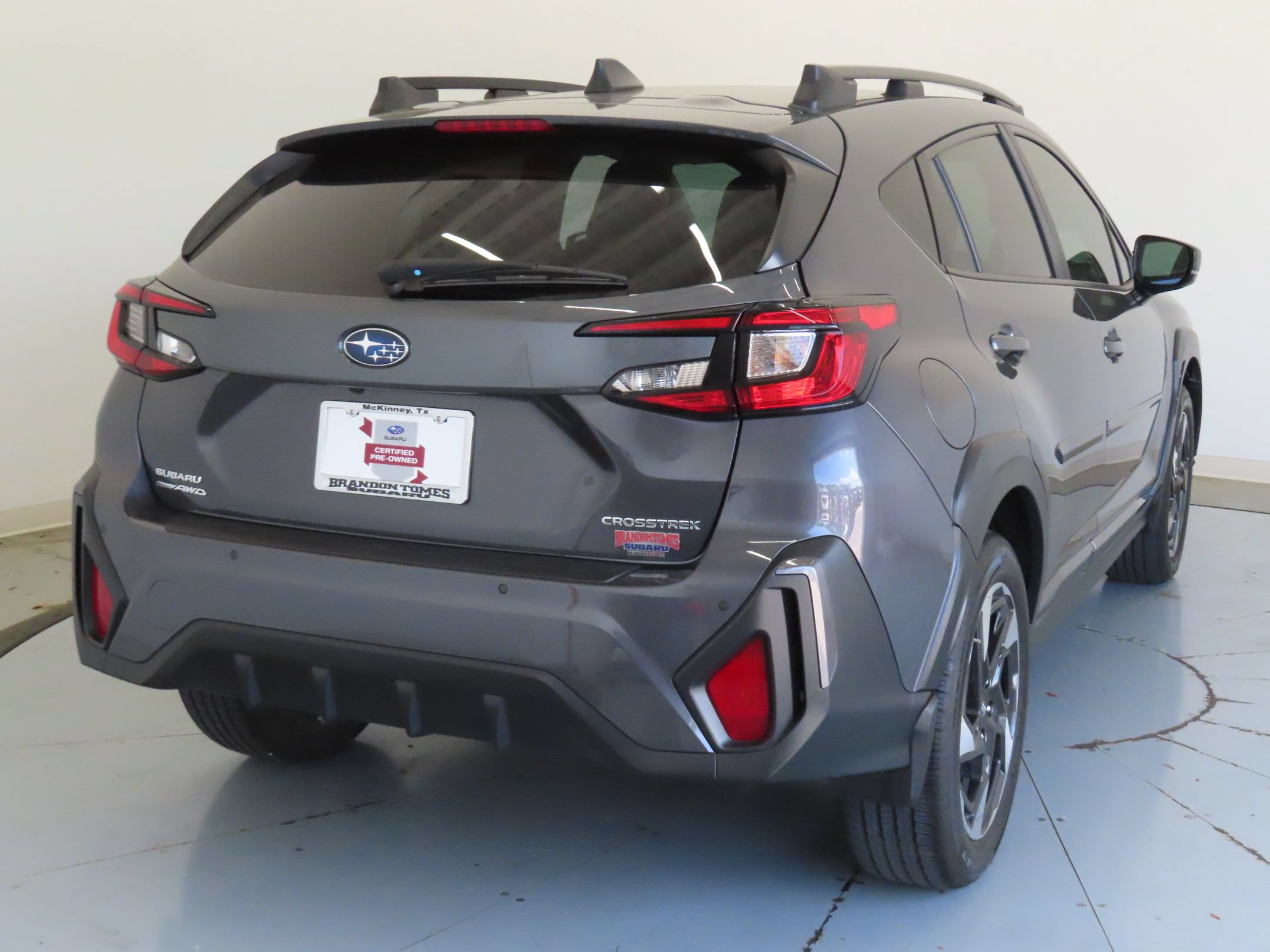 Used 2025 Subaru Crosstrek 2.5i Limited w/ Crosstrek Mirror Package AWD/4WD image 3