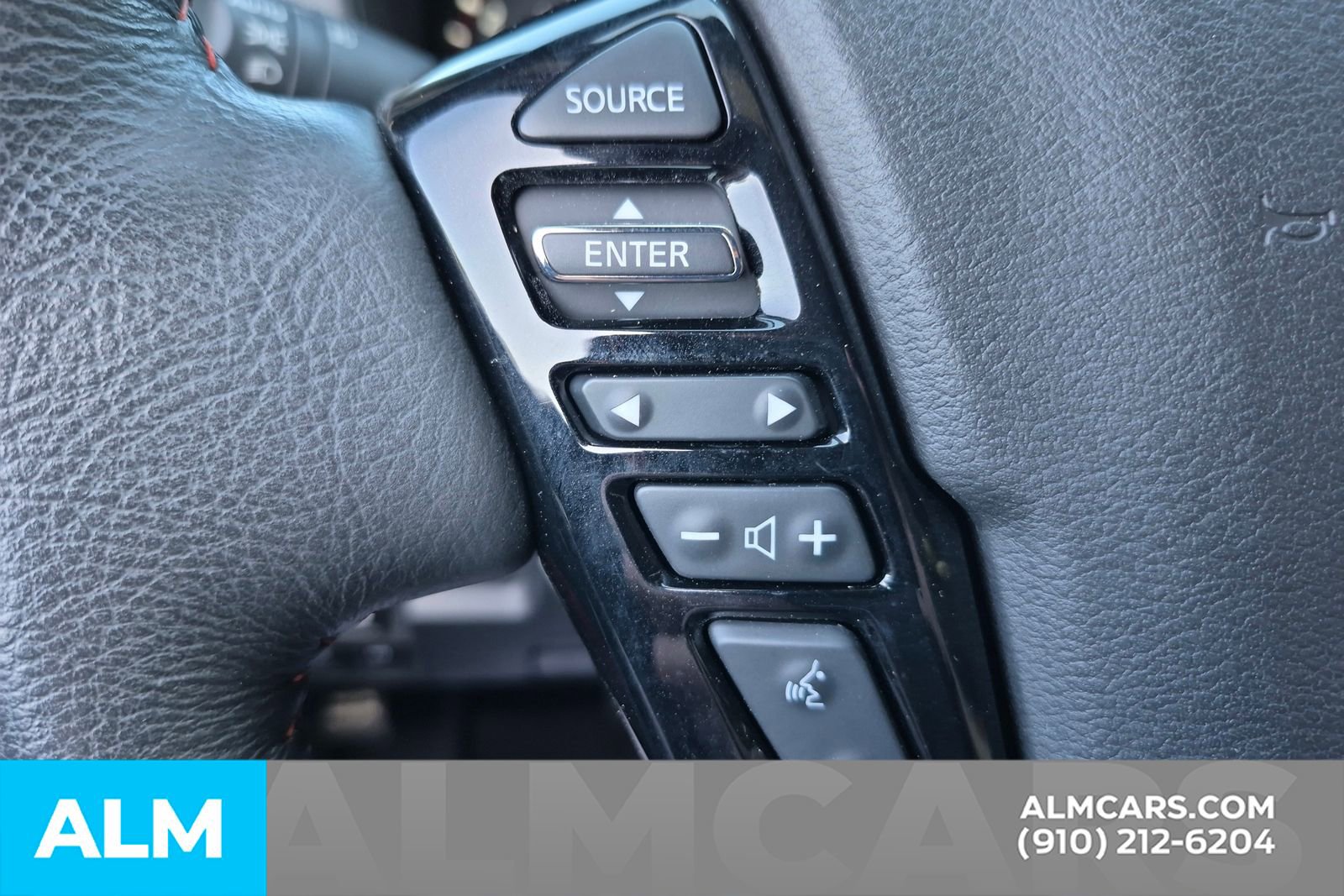 Used 2023 Nissan Frontier PRO-4X w/ Pro Convenience Package image 32