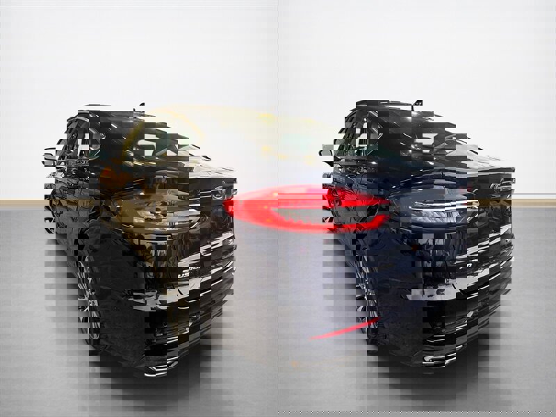 Used 2020 Ford Fusion SE image 6