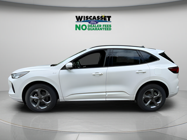 Used 2024 Ford Escape ST-Line Select w/ Tech Pack #2 AWD/4WD image 2