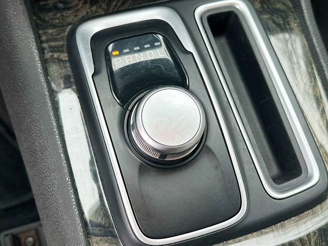 Used 2018 Chrysler 300 Limited w/ Safetytec Plus Group image 18