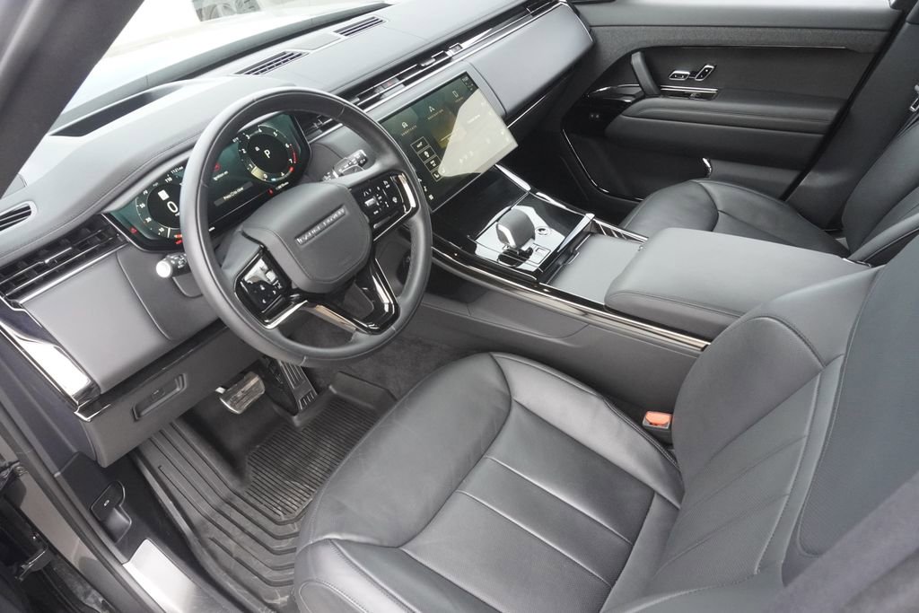 Used 2024 Land Rover Range Rover Sport Dynamic SE image 18