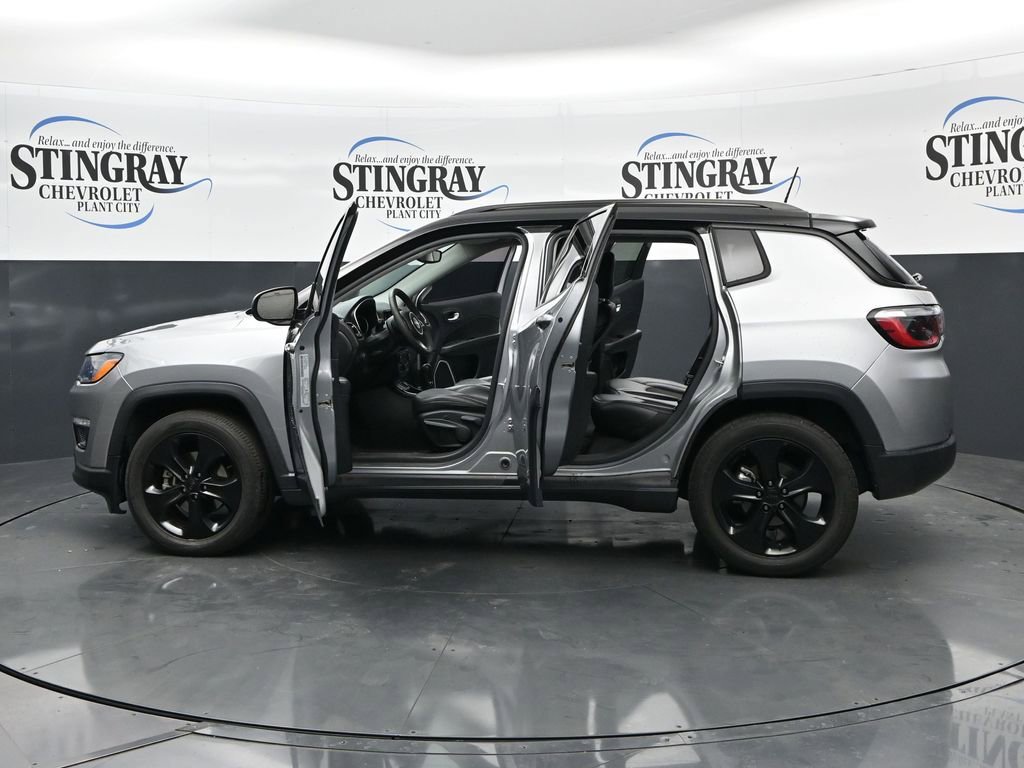 Used 2021 Jeep Compass Latitude FWD image 46