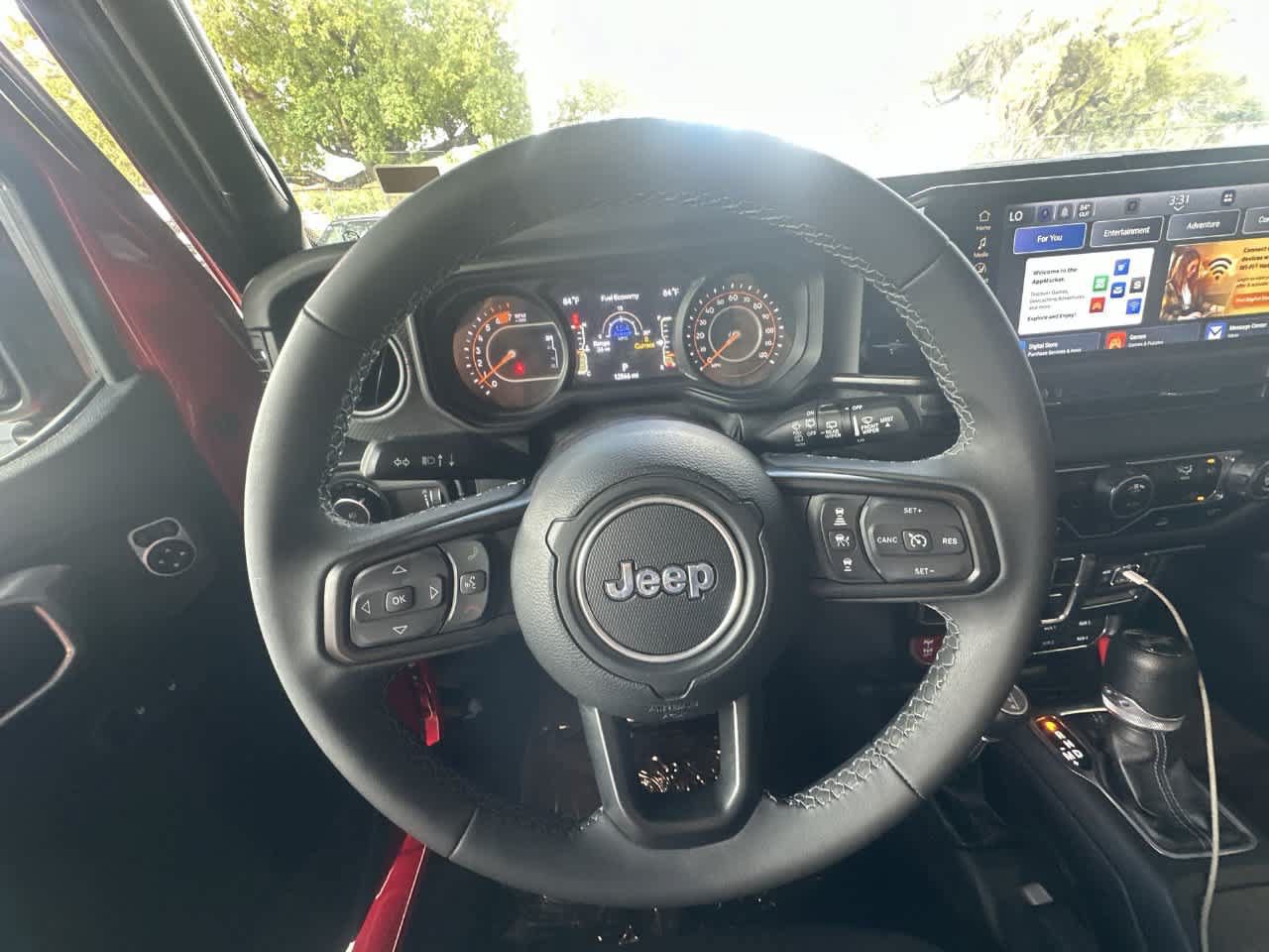 Used 2026 Jeep Wrangler Unlimited Rubicon AWD/4WD image 15