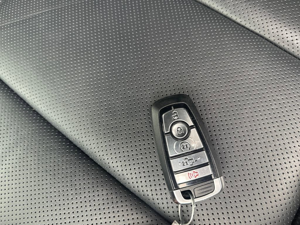 Used 2025 Ford F150 Raptor image 31