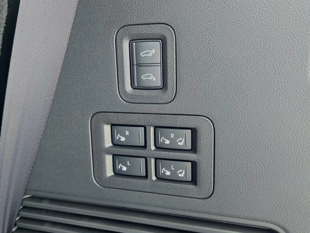 New 2026 Nissan Armada Platinum Reserve AWD/4WD image 18