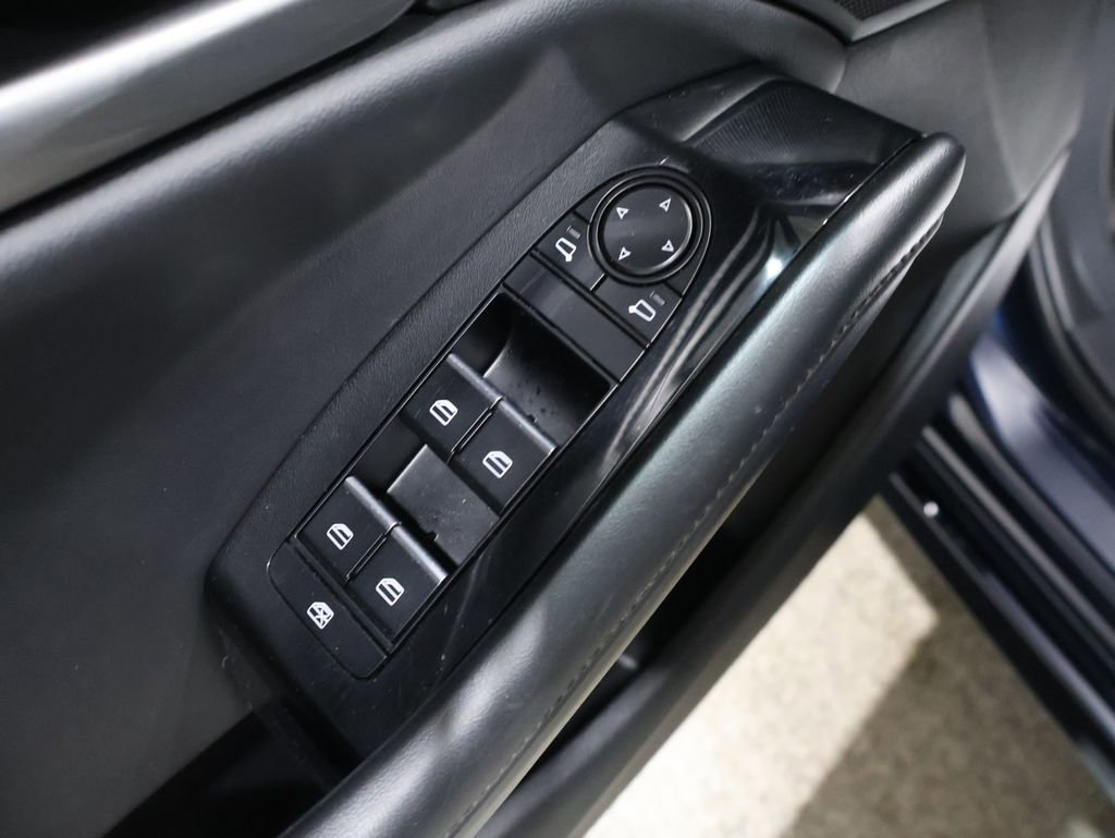 Used 2024 MAZDA MAZDA3 s image 13