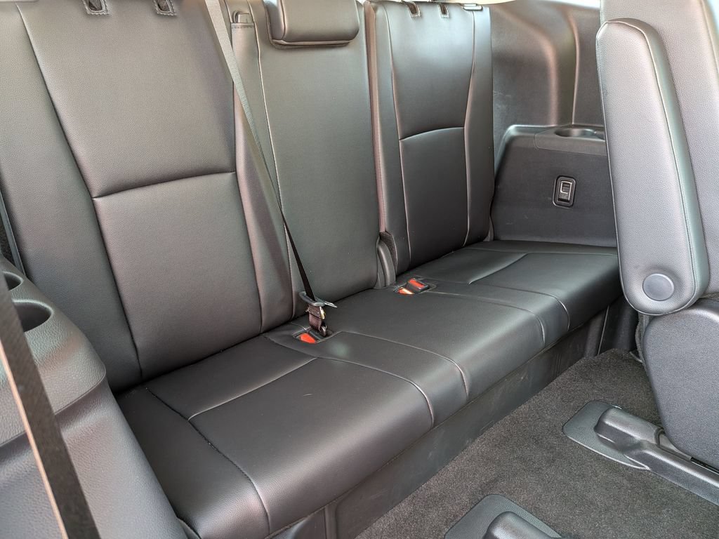 Used 2026 Toyota Highlander XLE AWD/4WD image 25