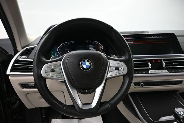 Used 2022 BMW X7 xDrive40i w/ Executive Package AWD/4WD image 13