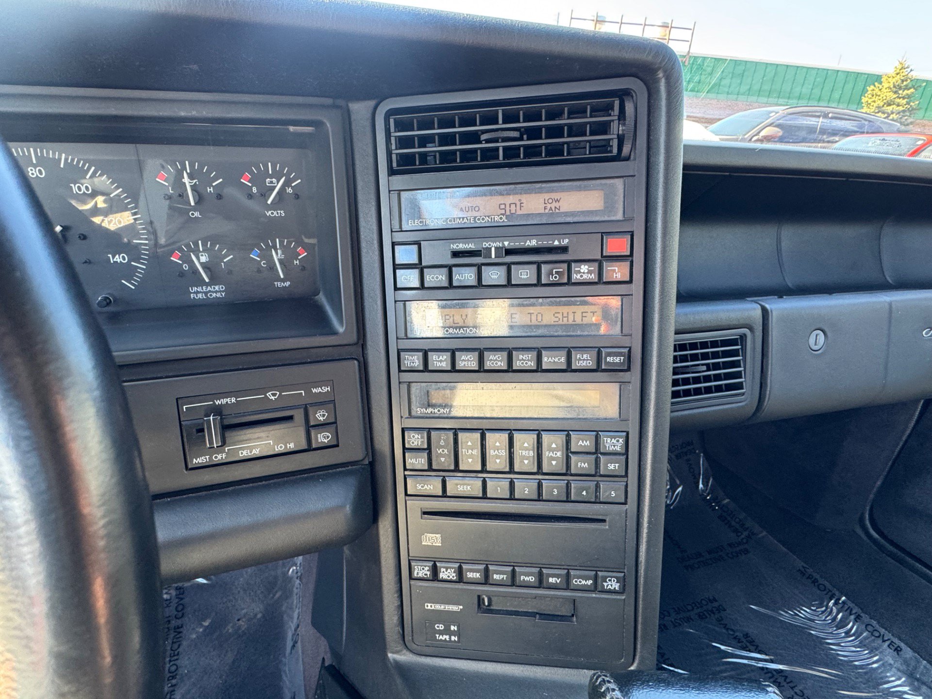 Used 1993 Cadillac Allante FWD image 23
