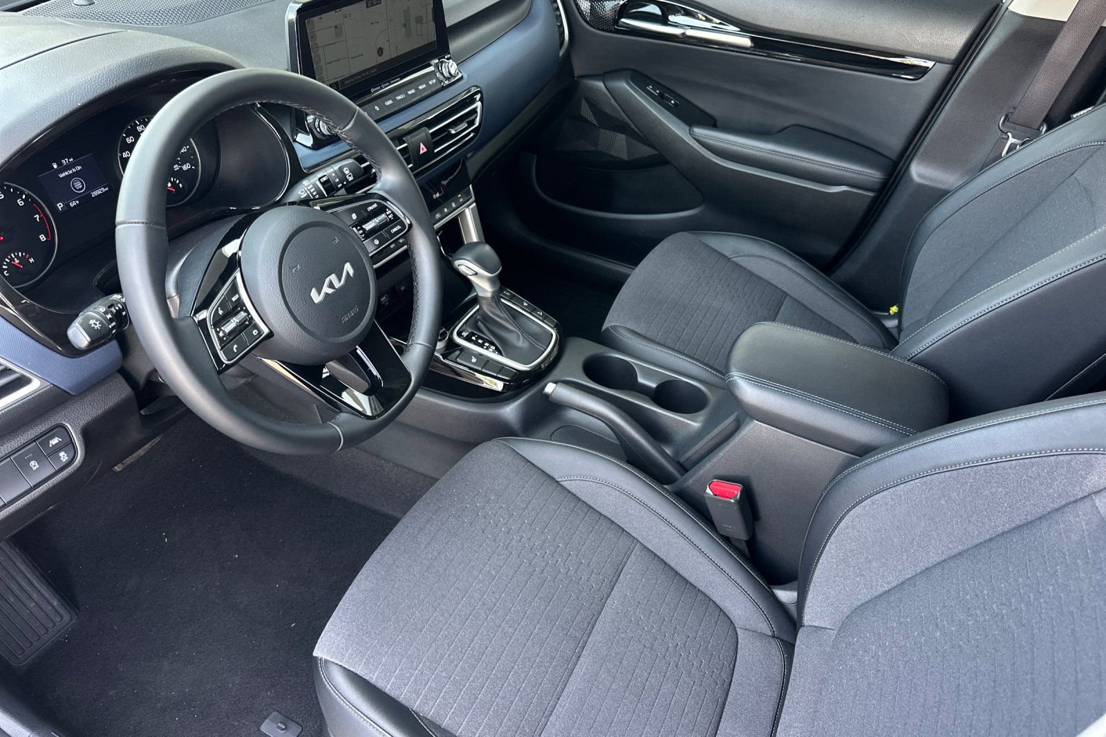 Certified 2023 Kia Seltos Nightfall Edition image 10