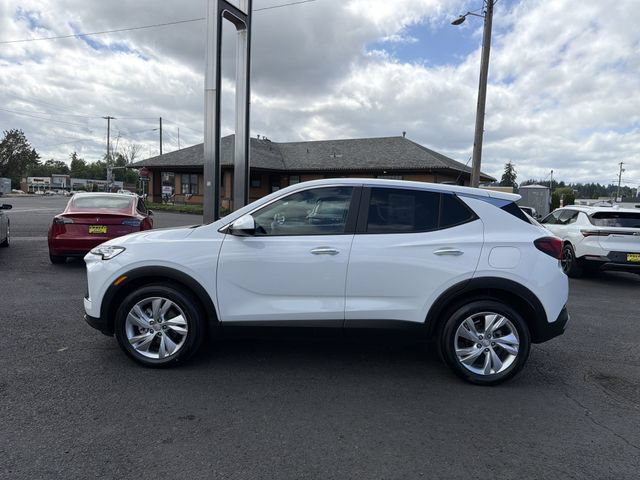 Used 2025 Buick Encore GX Preferred FWD image 2
