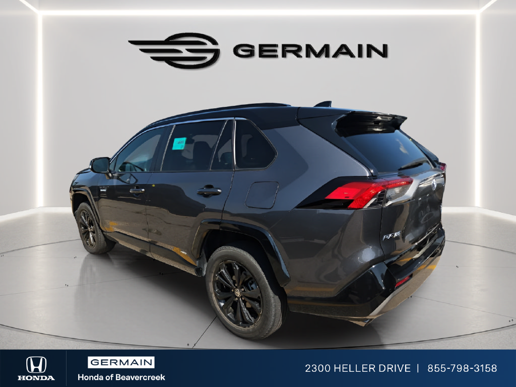 Used 2023 Toyota RAV4 XSE AWD/4WD image 4