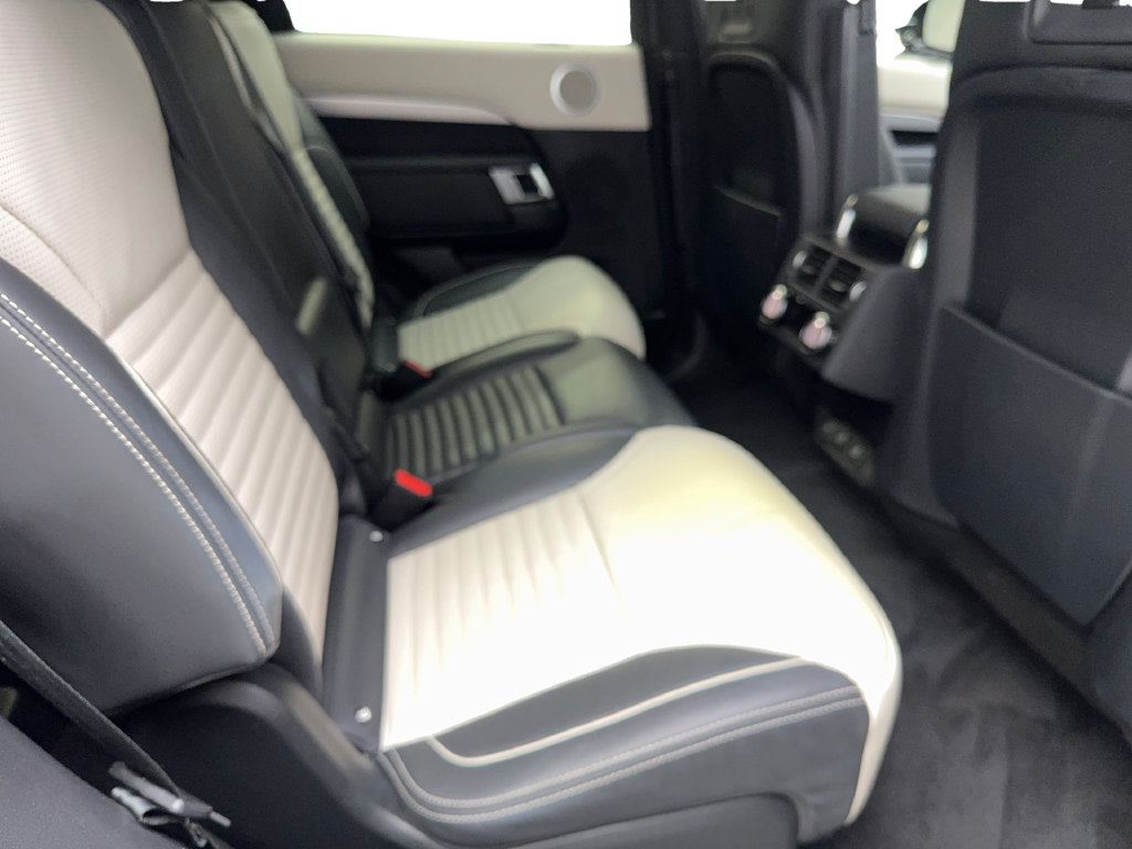 Used 2023 Land Rover Discovery S R-Dynamic AWD/4WD image 45
