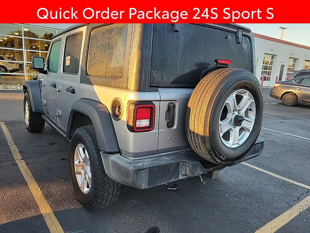 Used 2019 Jeep Wrangler Unlimited Sport S AWD/4WD image 4