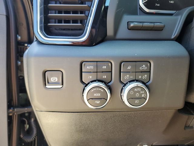New 2026 GMC Sierra 2500 Denali w/ Denali Reserve Package AWD/4WD image 31
