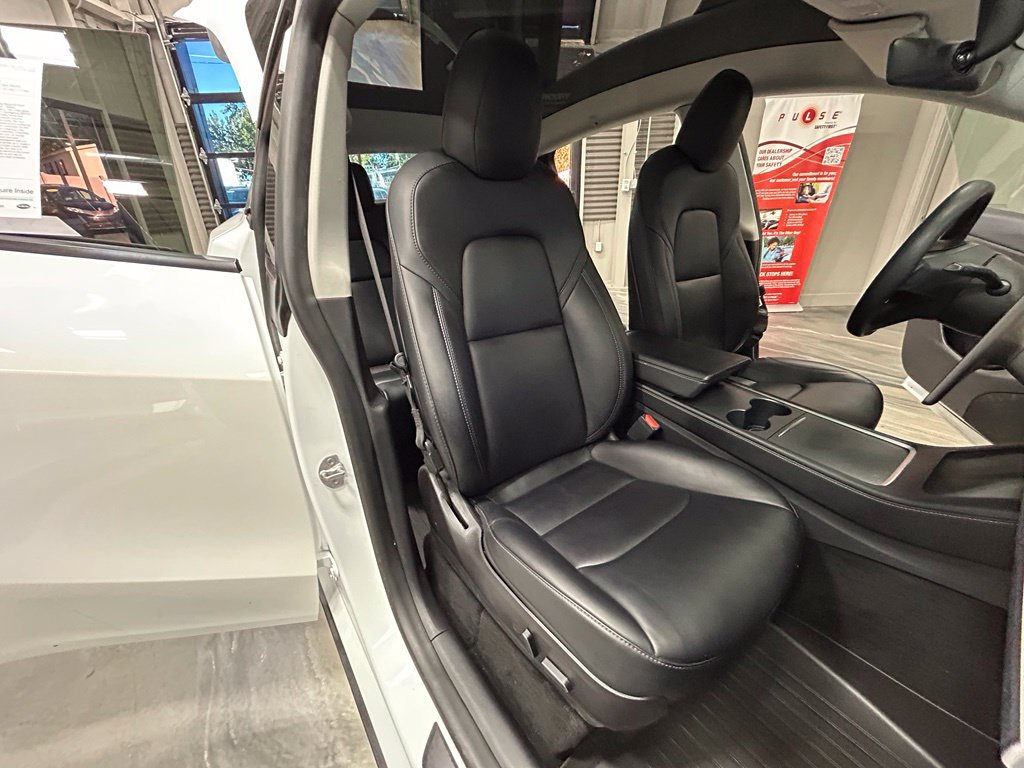 Used 2021 Tesla Model Y Long Range AWD/4WD image 4