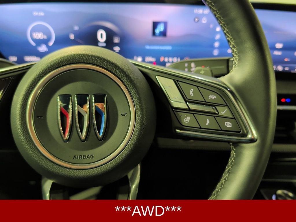 Certified 2025 Buick Enclave Preferred image 29