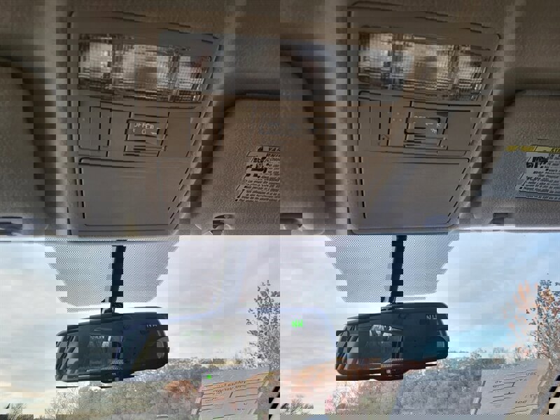 Used 2010 Toyota Venza image 27