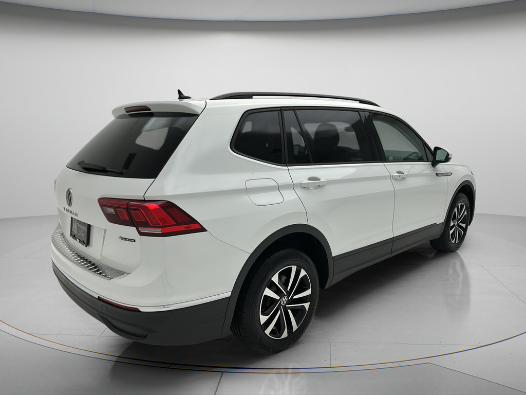 Used 2023 Volkswagen Tiguan S w/ Driver Assistance Package AWD/4WD image 5