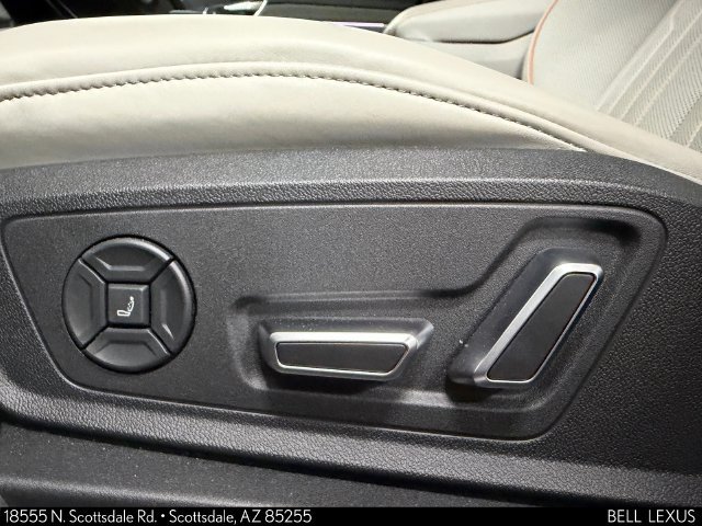 Used 2024 Audi Q8 e-tron Prestige w/ Prestige Package AWD/4WD image 16