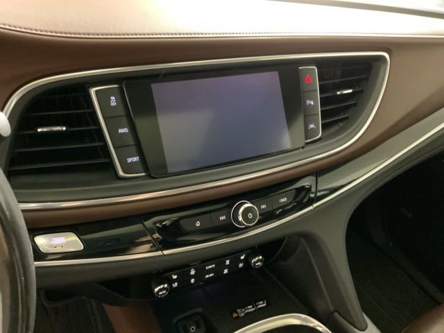 Used 2018 Buick Enclave Avenir w/ Avenir Technology Package image 18