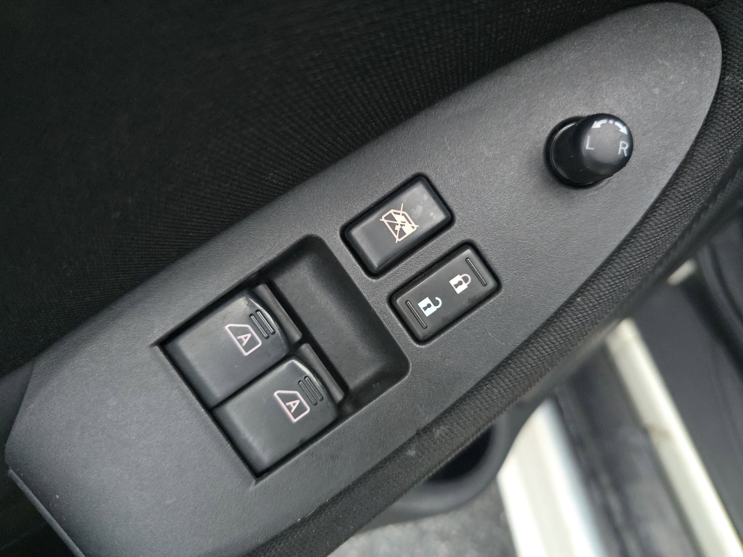 Used 2016 Nissan 370Z NISMO image 30