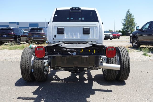 New 2025 RAM 5500 Tradesman AWD/4WD image 10
