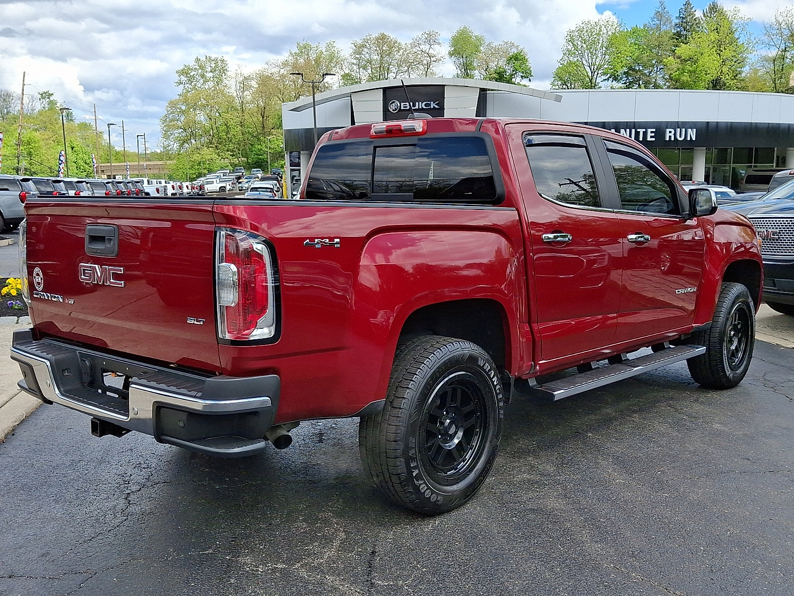 Used 2020 GMC Canyon SLT w/ Driver Alert Package AWD/4WD image 6