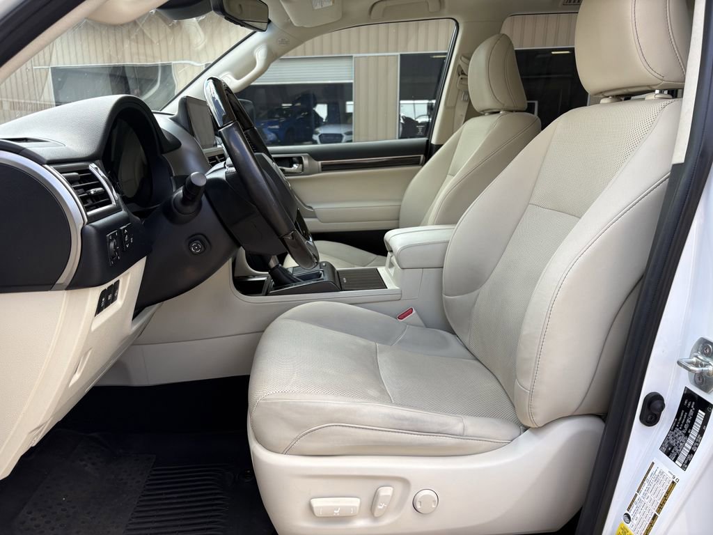 Used 2023 Lexus GX 460 Premium w/ Premium Plus Package image 12