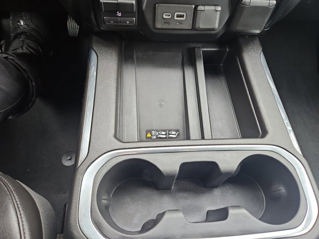 Used 2019 Chevrolet Silverado 1500 LTZ image 21