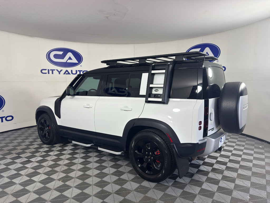 Used 2020 Land Rover Defender 110 HSE AWD/4WD image 5