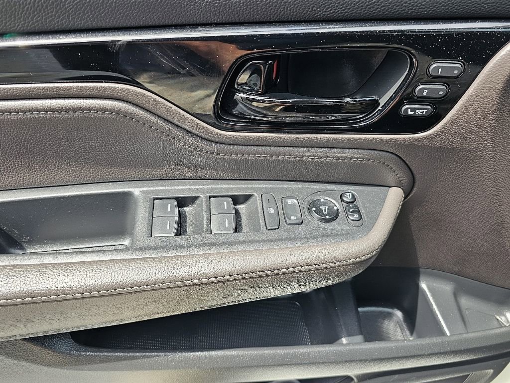 Used 2018 Honda Odyssey Elite image 29