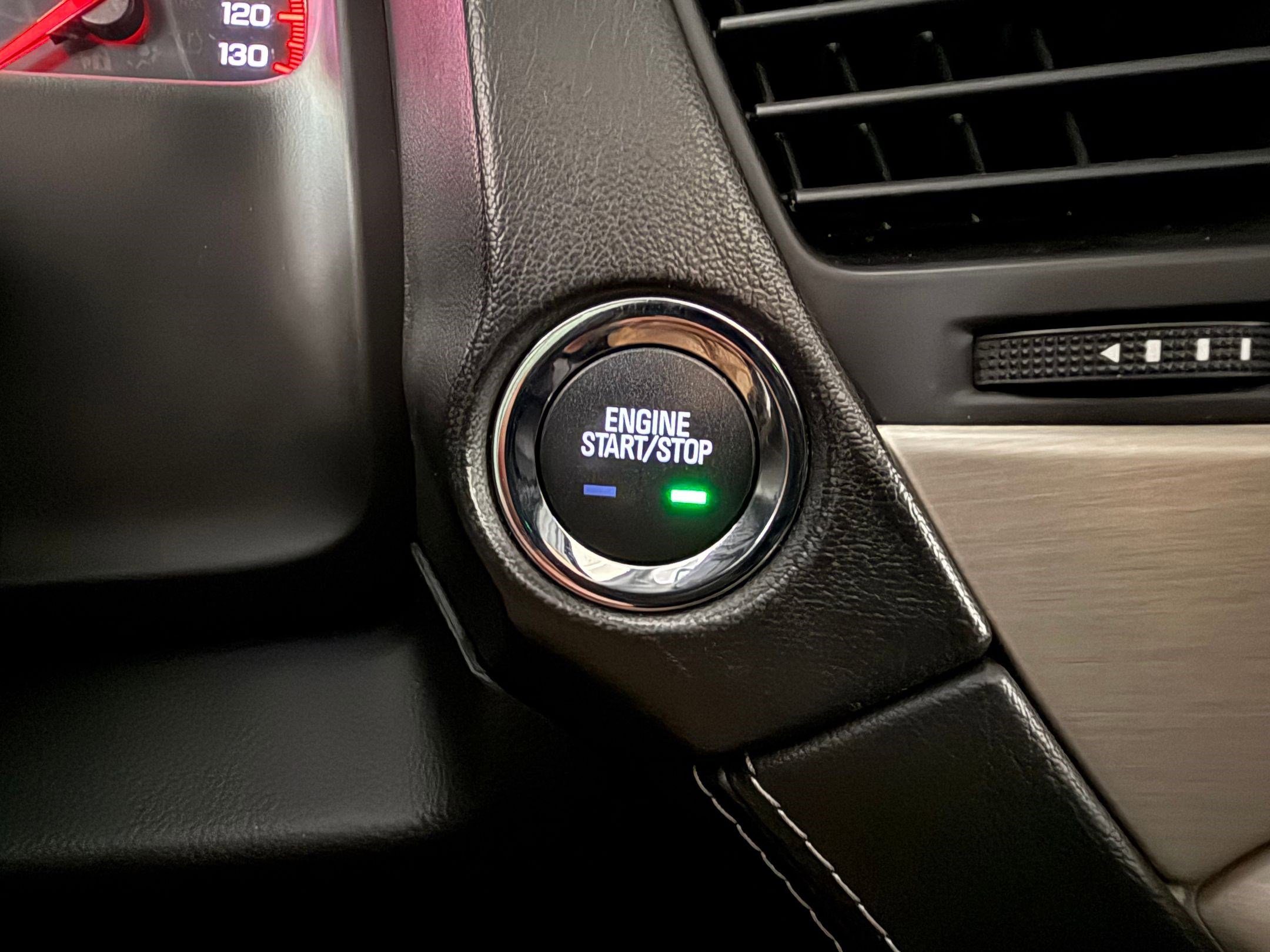 Used 2016 GMC Yukon Denali w/ Open Road Package image 26