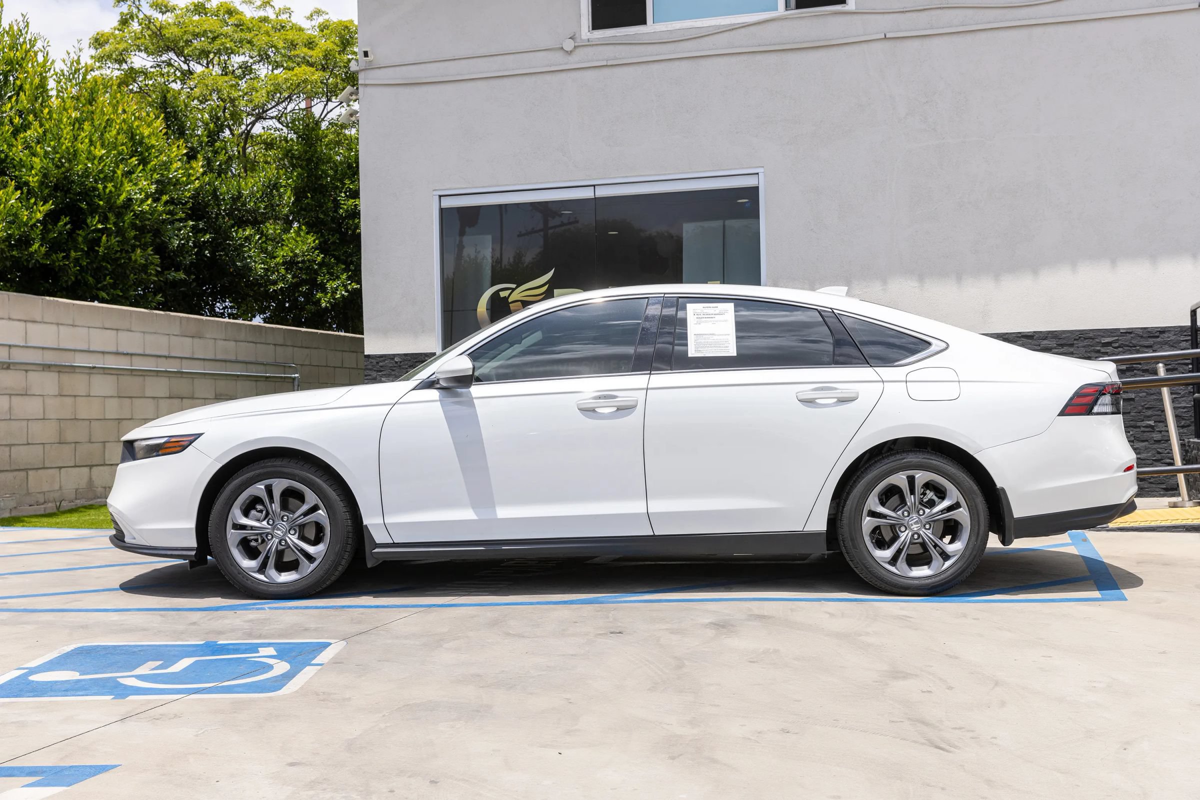 Used 2024 Honda Accord EX image 9