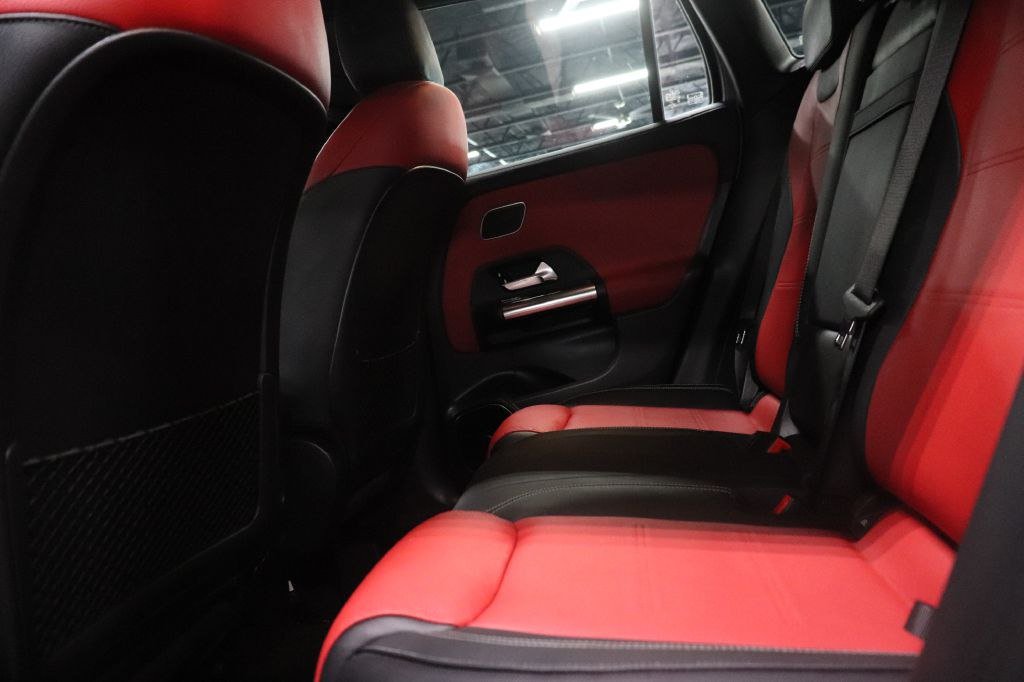Used 2022 Mercedes-Benz GLA 45 AMG 4MATIC image 14