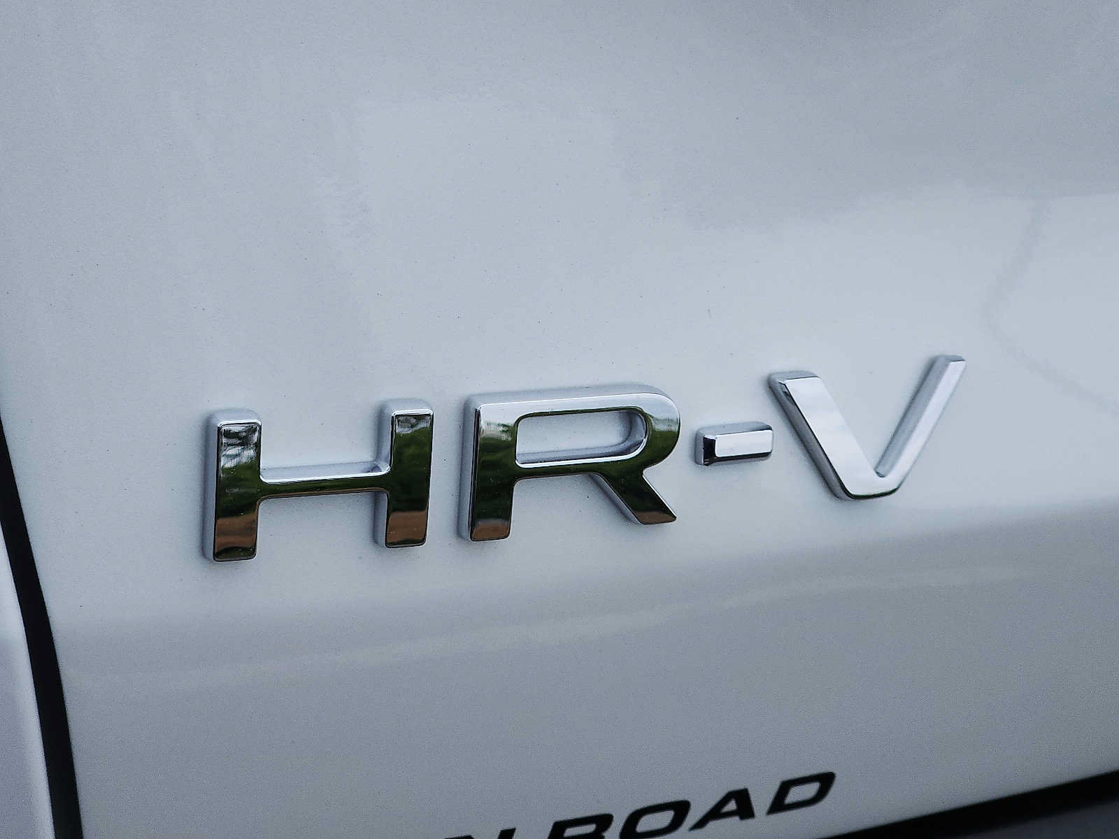 Certified 2025 Honda HR-V Sport image 30