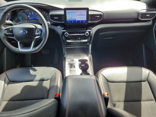 Certified 2024 Ford Explorer ST-Line w/ Class IV Trailer Tow Package RWD image 11