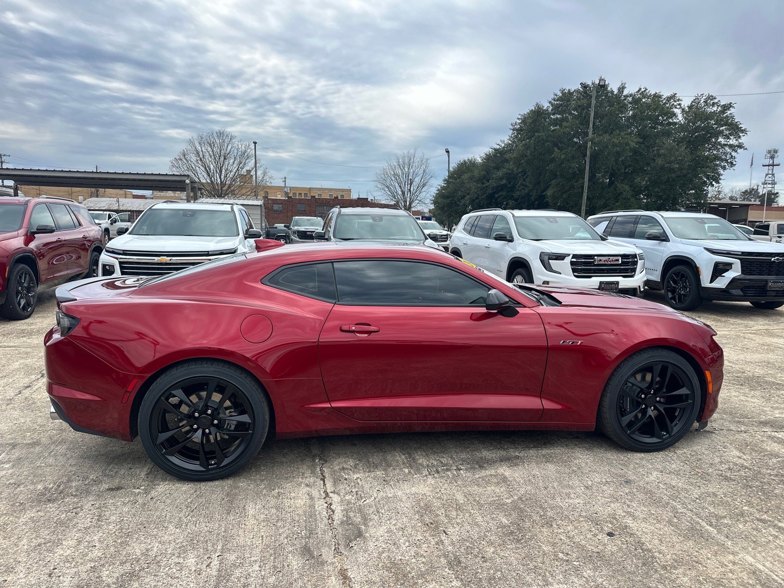 Used 2023 Chevrolet Camaro LT w/ RS Package image 6