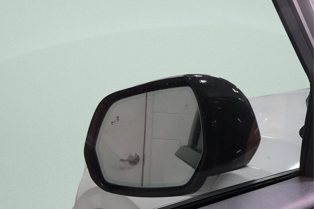 Used 2024 Lincoln Aviator Reserve w/ Equipment Group 201A image 25