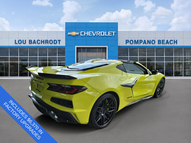 Used 2023 Chevrolet Corvette Z06 w/ Stealth Interior Trim Package RWD image 2