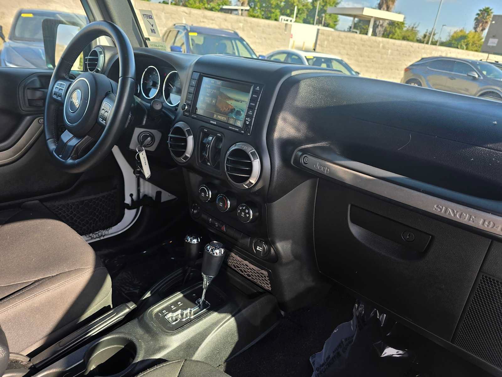 Used 2017 Jeep Wrangler Unlimited Sport w/ Quick Order Package 24S AWD/4WD image 11