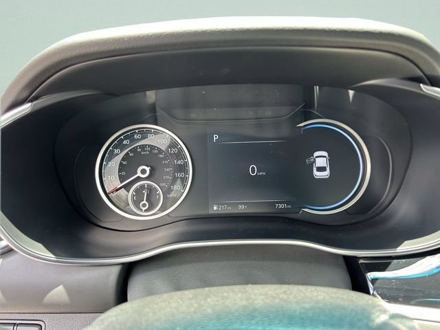 Used 2026 Genesis G70 2.5T RWD image 31