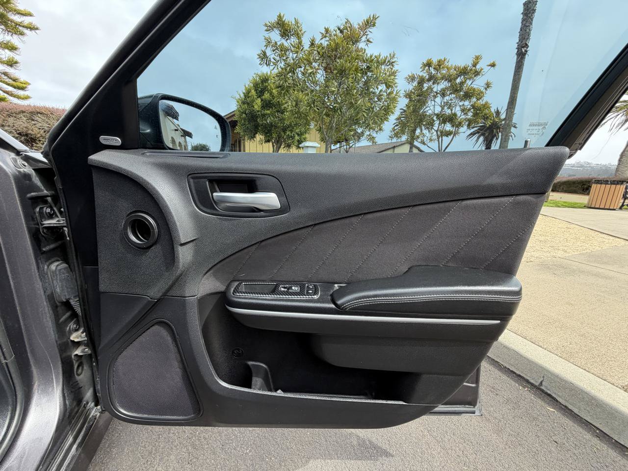 Used 2019 Dodge Charger R/T w/ Driver Confidence Group RWD image 41